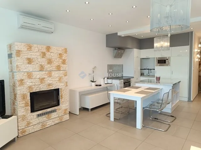 Eladó lakás Budapest II. kerület 82 nm