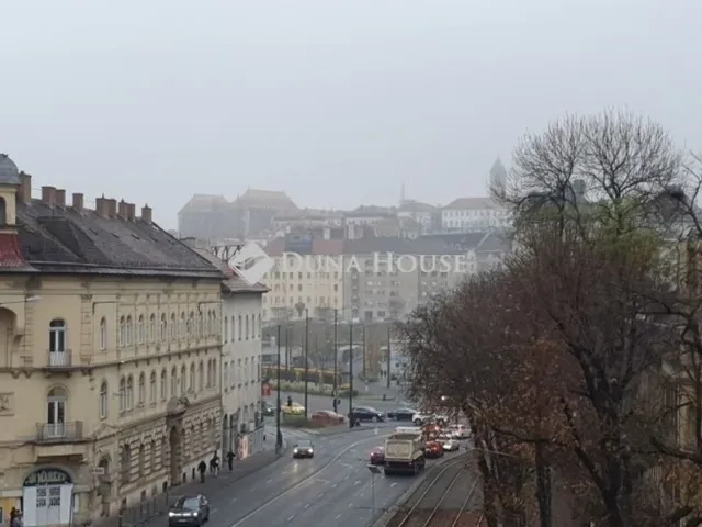 Eladó lakás Budapest II. kerület 82 nm