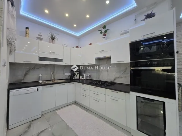 Eladó ház Budapest XIX. kerület 180 nm