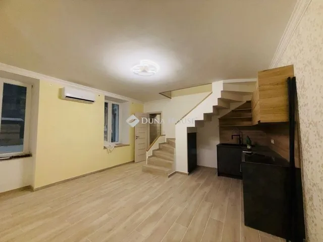 Eladó lakás Budapest V. kerület, Belváros 64 nm