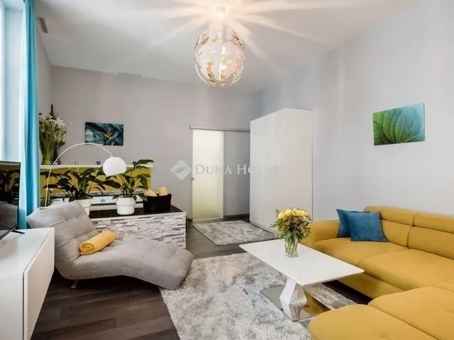 Eladó lakás Budapest V. kerület, Belváros 54 nm