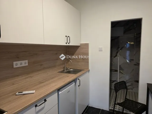 Eladó lakás Budapest II. kerület 27 nm