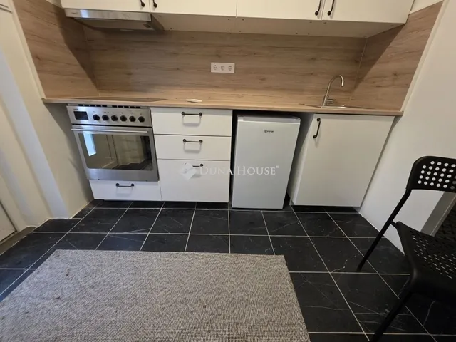 Eladó lakás Budapest II. kerület 27 nm