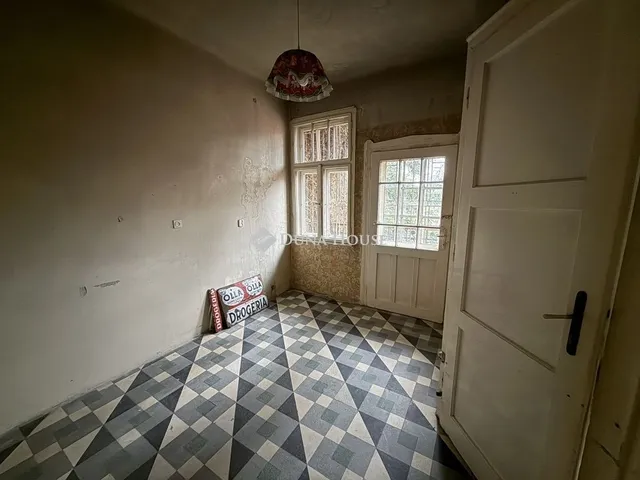 Eladó lakás Budapest XVIII. kerület 117 nm