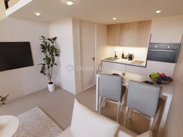 Eladó lakás Budapest VI. kerület, Nagykörúton kívüli terület 33 nm