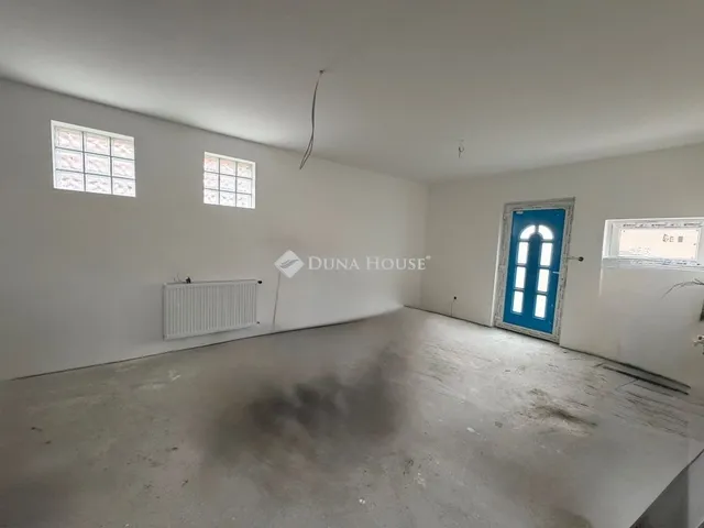 Eladó lakás Budapest XX. kerület 73 nm