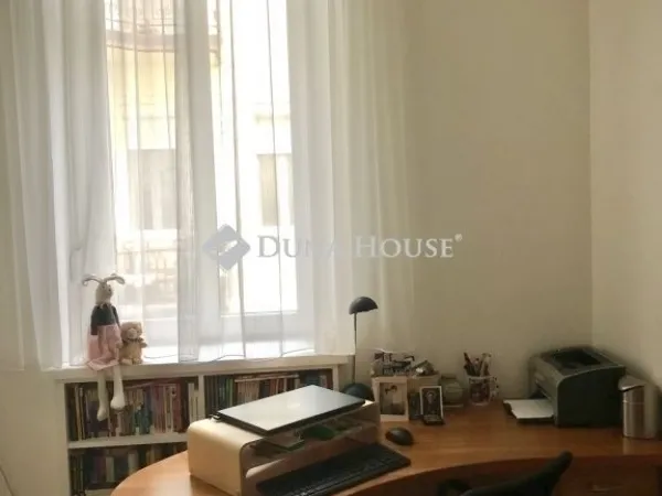 Eladó lakás Budapest VIII. kerület, Corvin negyed 72 nm