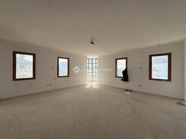 Eladó lakás Szigetszentmiklós 84 nm