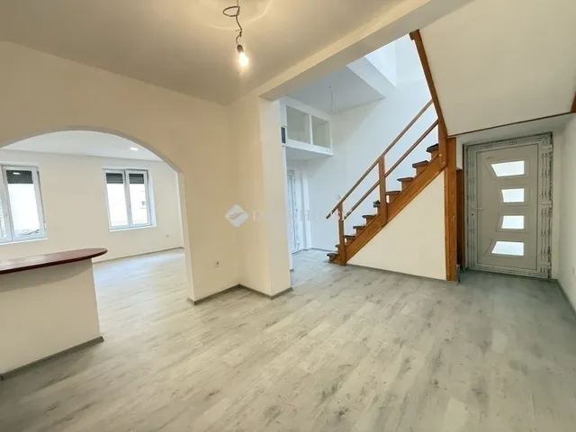 Eladó lakás Budapest XIX. kerület, Kispest 92 nm