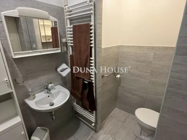 Eladó lakás Budapest VIII. kerület 75 nm