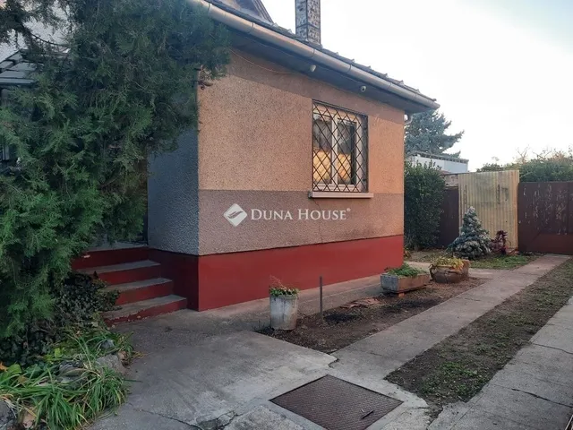 Eladó ház Budapest XVIII. kerület 65 nm