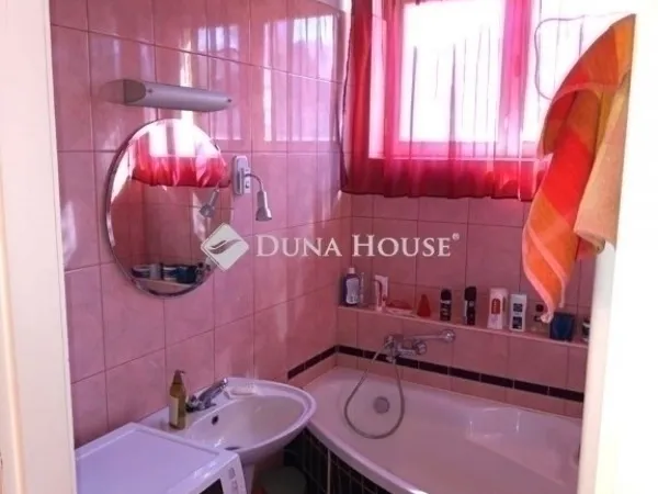 Eladó ház Vecsés 115 nm