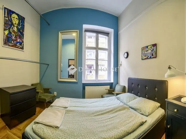 Eladó ház Budapest I. kerület 750 nm