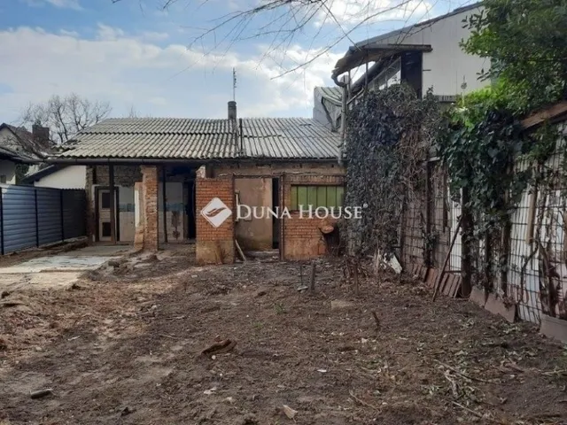 Eladó telek Budapest X. kerület 531 nm