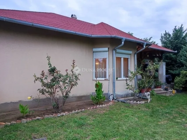 Eladó ház Ócsa 80 nm