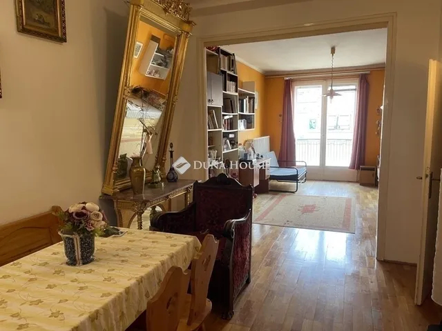 Eladó lakás Budapest VIII. kerület, Józsefváros 72 nm