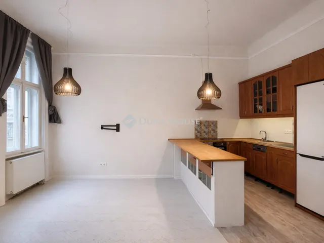 Eladó lakás Budapest VII. kerület 77 nm