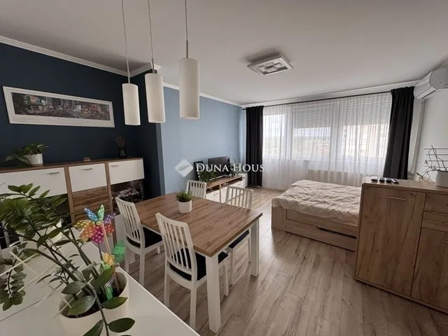 Eladó lakás Budapest XIV. kerület, Herminamező 46 nm