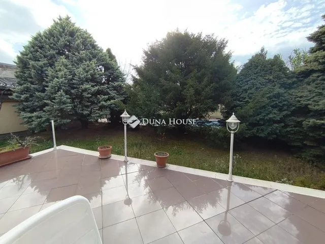 Eladó ház Budapest XX. kerület 220 nm