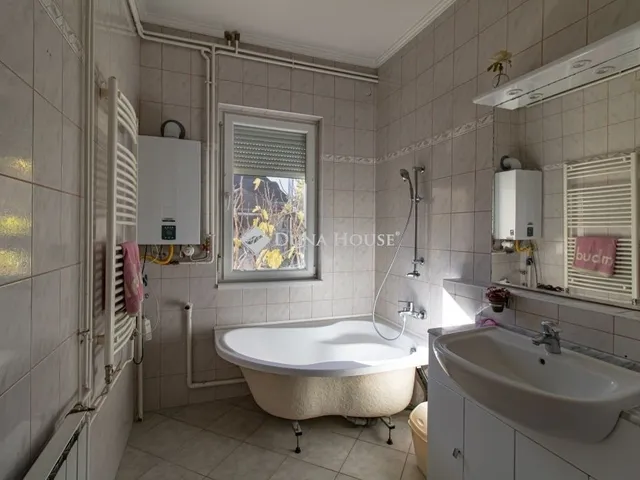 Eladó ház Budapest XVIII. kerület 118 nm