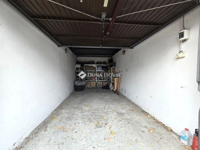 Eladó garázs Budapest XIX. kerület 17 nm