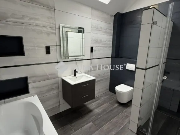 Eladó ház Budapest XV. kerület 125 nm