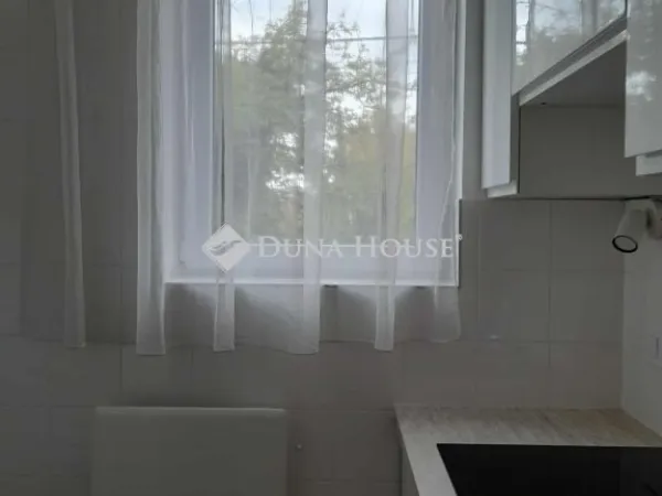 Eladó lakás Budapest XII. kerület 33 nm