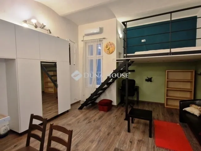 Eladó lakás Budapest VIII. kerület, Józsefváros 31 nm