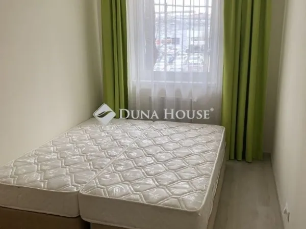 Eladó lakás Budapest XIII. kerület 72 nm