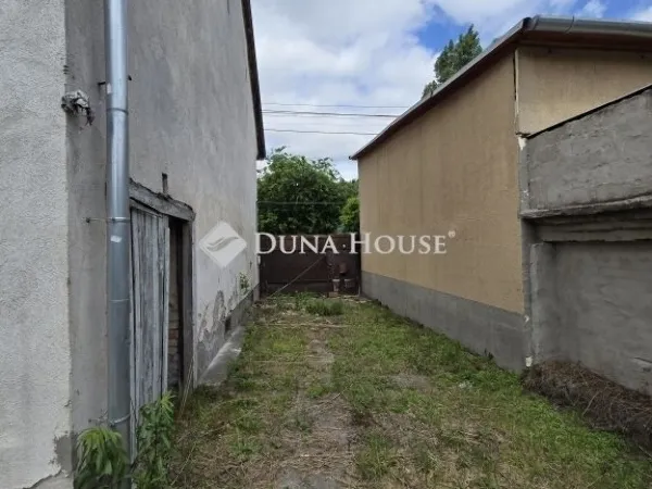Eladó ház Budapest XX. kerület 220 nm