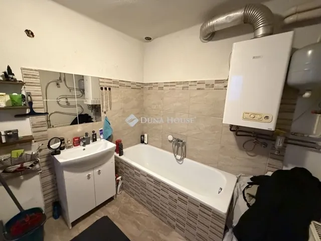 Eladó ház Fót 135 nm