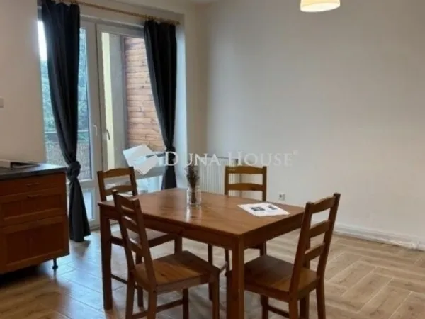 Eladó lakás Budapest XVI. kerület 64 nm