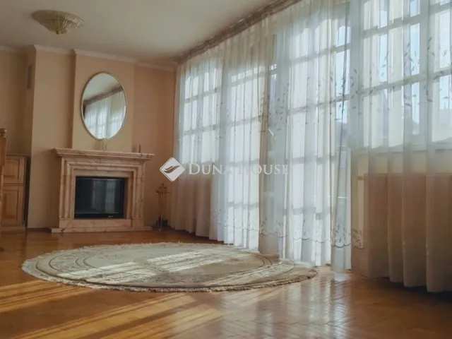 Eladó lakás Budapest VIII. kerület 95 nm