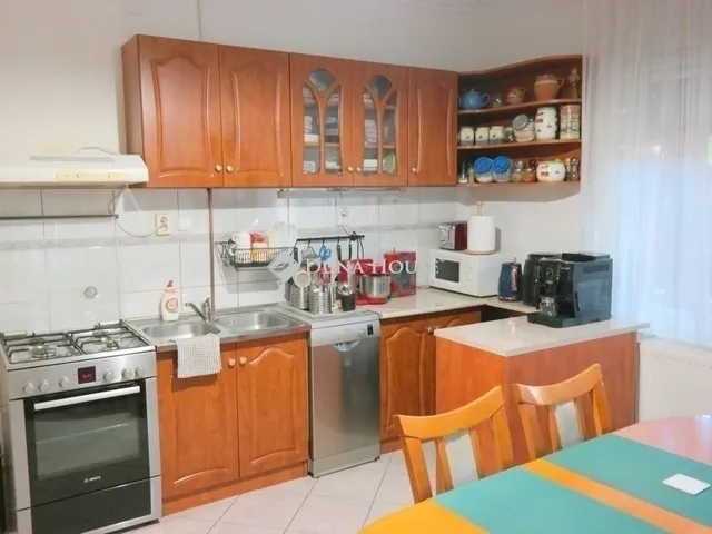 Eladó ház Budapest XX. kerület 230 nm