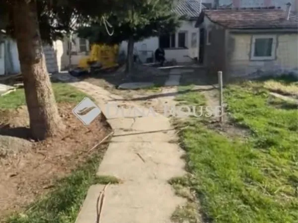 Eladó ház Budapest XXI. kerület 70 nm