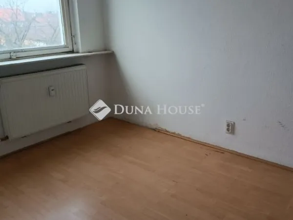 Eladó lakás Budapest XV. kerület 65 nm