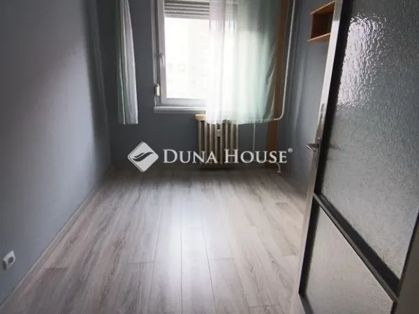 Eladó lakás Budapest XV. kerület 65 nm