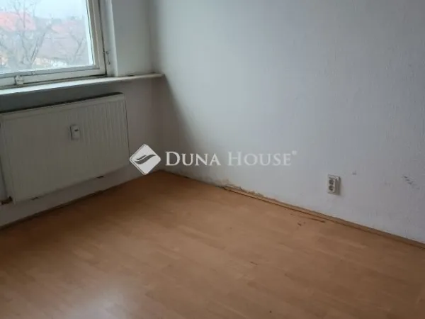 Eladó lakás Budapest XV. kerület 65 nm