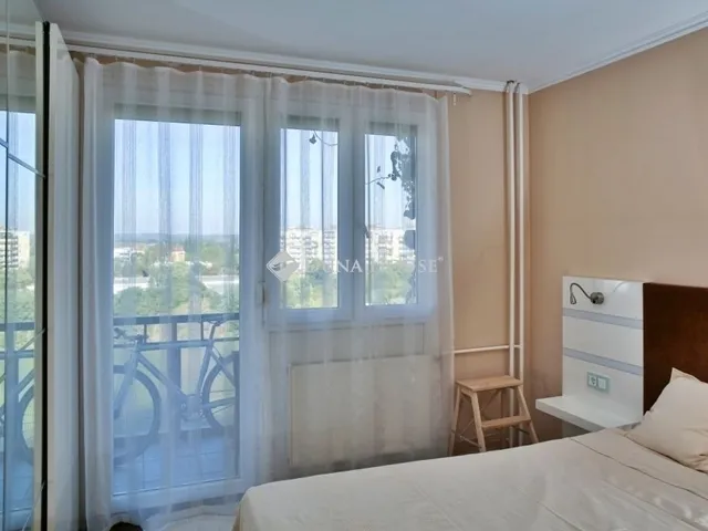 Eladó lakás Budapest XV. kerület 70 nm