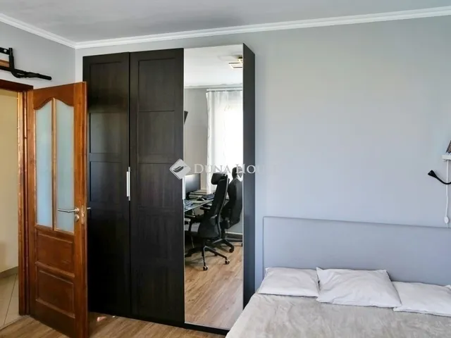 Eladó lakás Budapest XV. kerület 70 nm