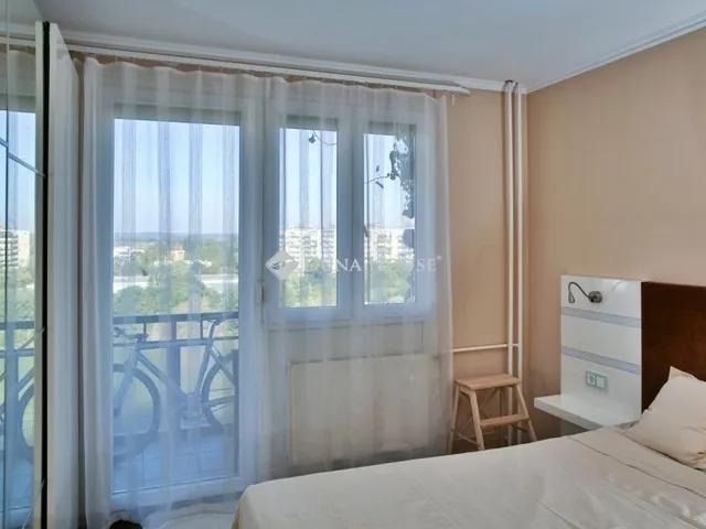 Eladó lakás Budapest XV. kerület 70 nm