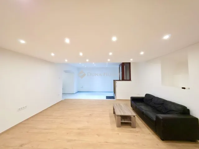 Eladó kereskedelmi és ipari ingatlan Budapest VII. kerület 79 nm