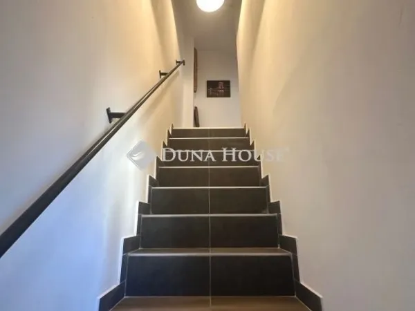 Eladó ház Budapest XV. kerület 75 nm