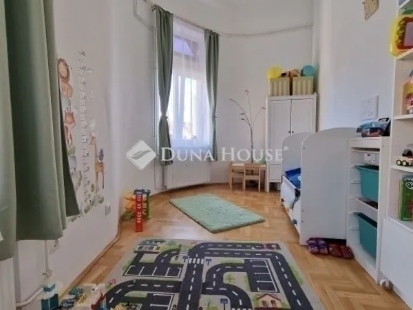 Eladó lakás Budapest XI. kerület 69 nm