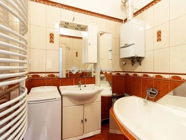 Eladó lakás Budapest XI. kerület 70 nm