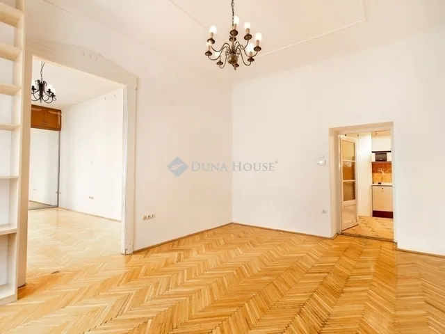 Eladó lakás Budapest XI. kerület 70 nm