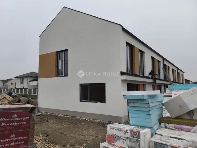 Eladó lakás Dunaharaszti, Bezerédi-lakópark 80 nm