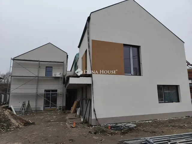 Eladó lakás Dunaharaszti, Bezerédi-lakópark 80 nm