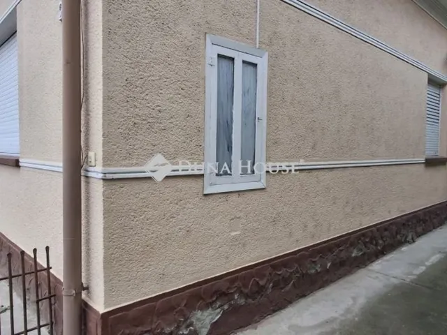 Eladó ház Taksony 120 nm