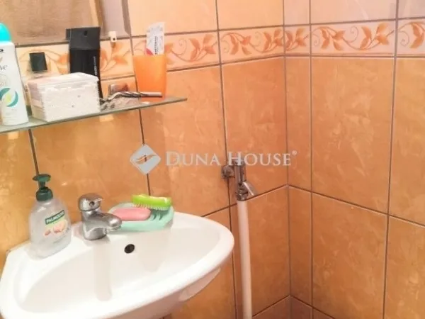 Eladó ház Budapest XV. kerület 75 nm